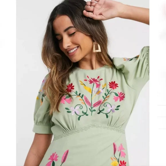 NWT ASOS Embroidered Green Tea Party Dress - Picture 3 of 11